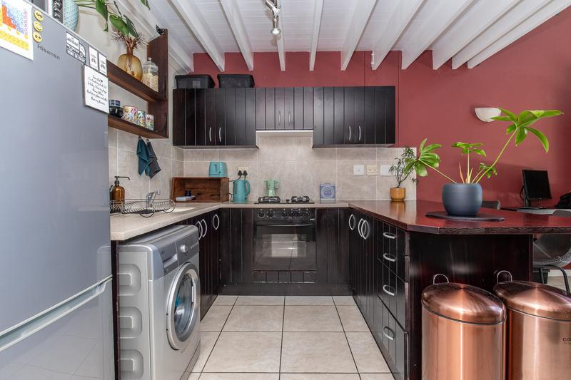 To Let 1 Bedroom Property for Rent in Plumstead Western Cape
